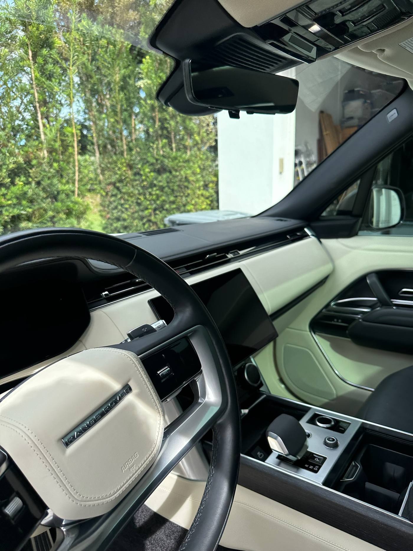 Range Rover interior after detail, dashboard and steering wheel